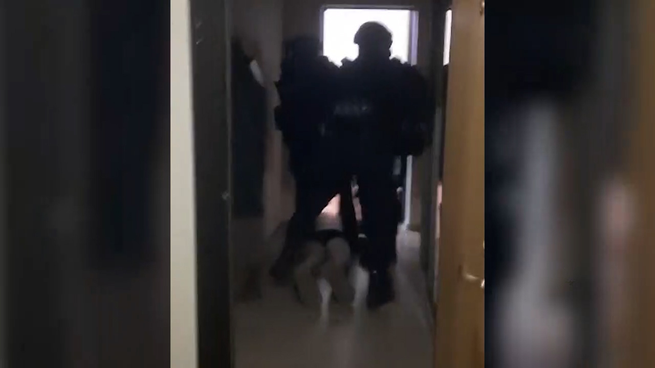 В Подмосковье задержали похитителей денег у раненого участника СВО из Волгоградской области