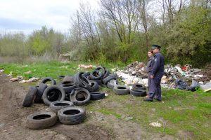 Сельхозугодья под Волгоградом оказались сильно захламлены бытовыми отходами