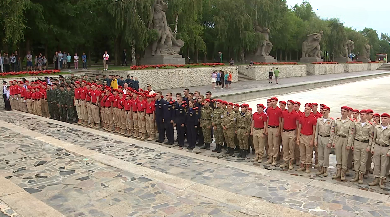 В Волгограде участники «Зарницы 2.0» поделились впечатлениями о городе-герое