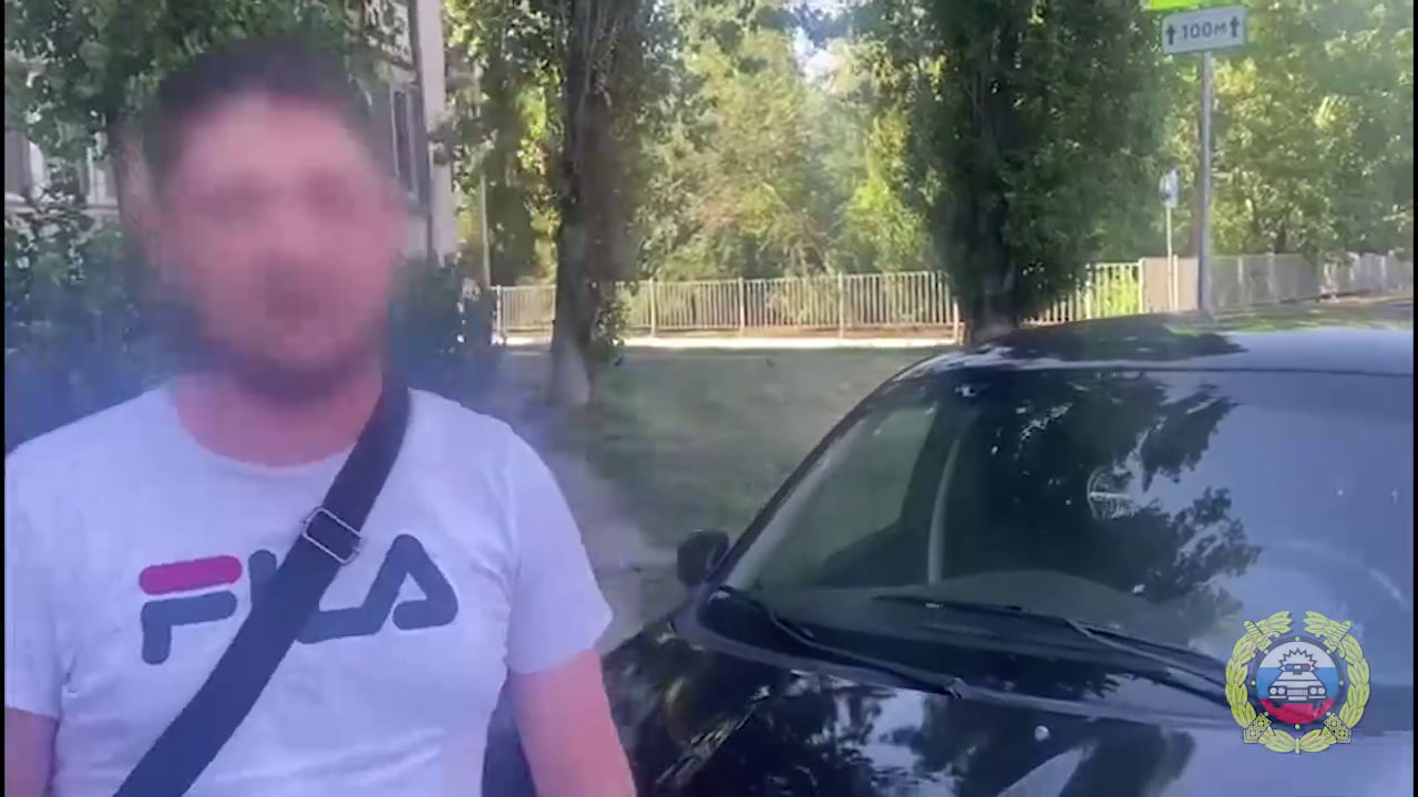 Найден водитель такси, сбивший пассажира и скрывшийся с места ДТП в Волгограде