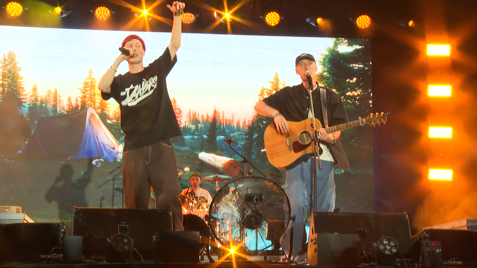 Песни группы Dabro и зажигательные танцы: Волгоград ярко отметил День металлурга