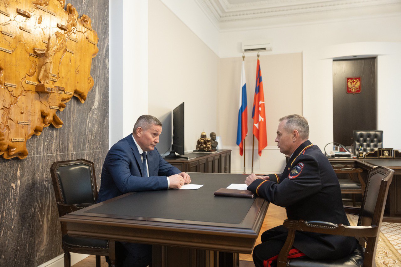 Губернатор Волгоградской области провел рабочую встречу с Дмитрием Свиновым