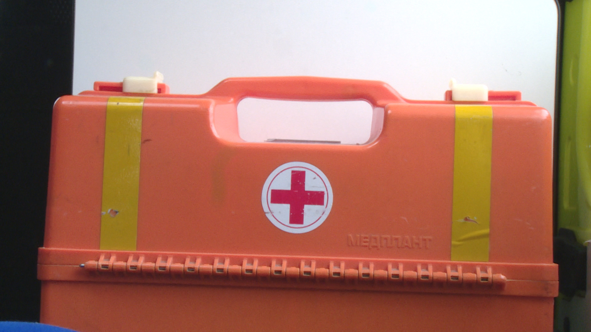 Более 300 человек спасли на трассовых медпунктах в Волгоградской области