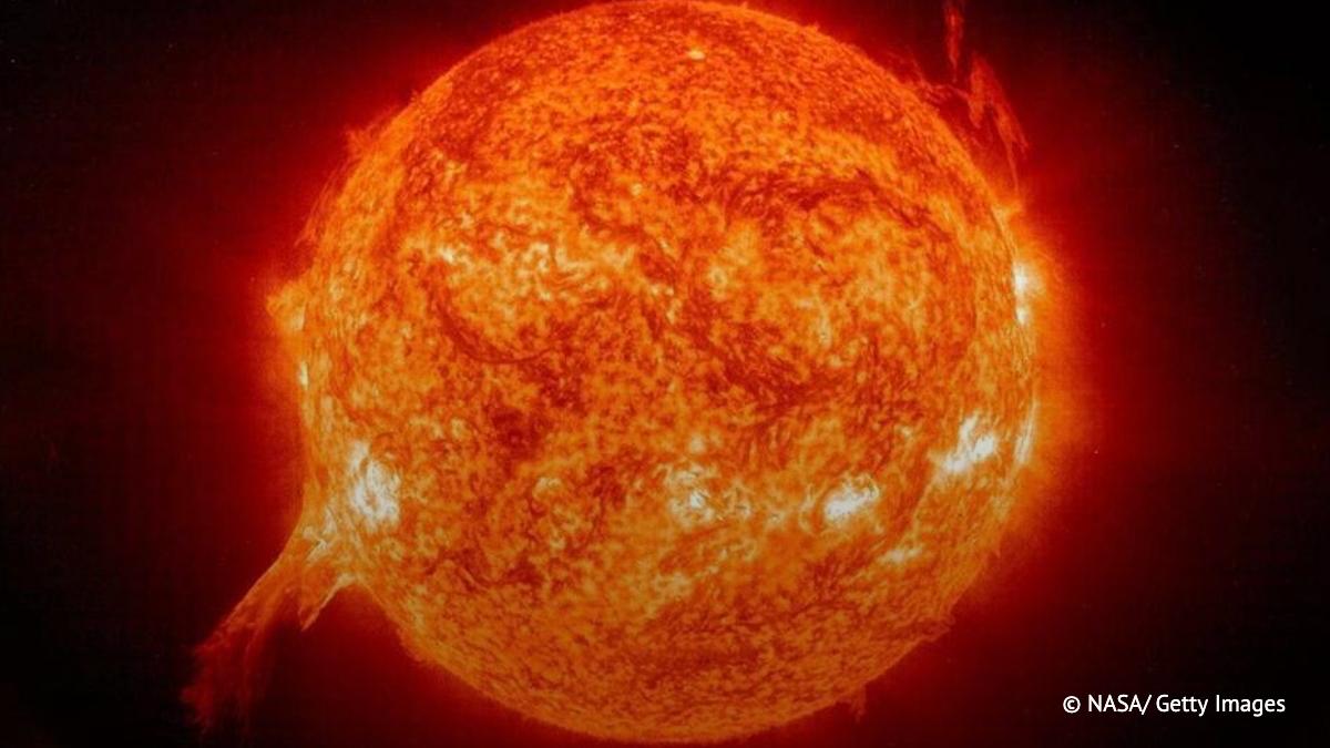 Самая мощная вспышка на Солнце за полтора месяца: отразится ли на волгоградцах
