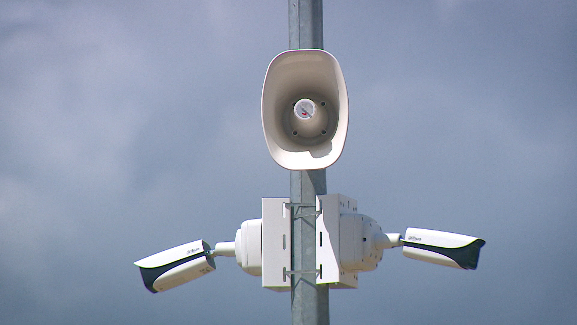 Сирены взвоют в школах Волжского с 12 и 14 августа