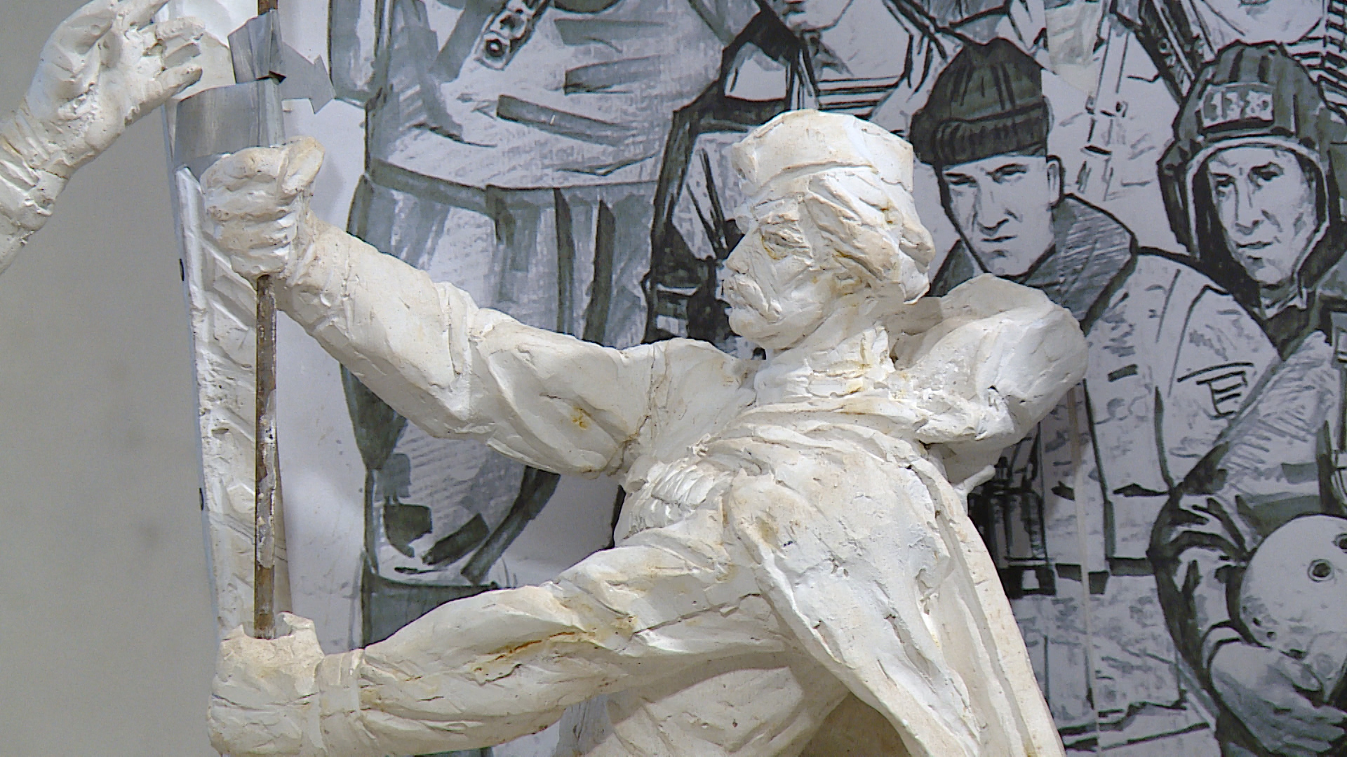 Памятник участникам СВО волгоградца Евгения Павлюченко открыли в Магадане