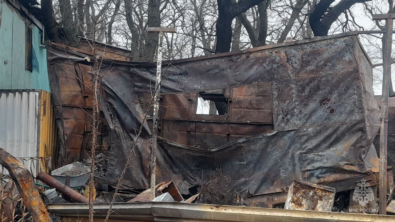 Оставил печь без присмотра: в суд направили дело о пожаре под Волгоградом