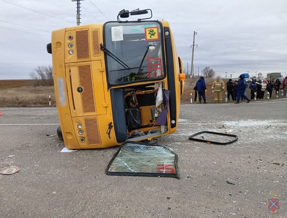 Дело о смертельном ДТП со школьным автобусом под Волгоградом направили в суд