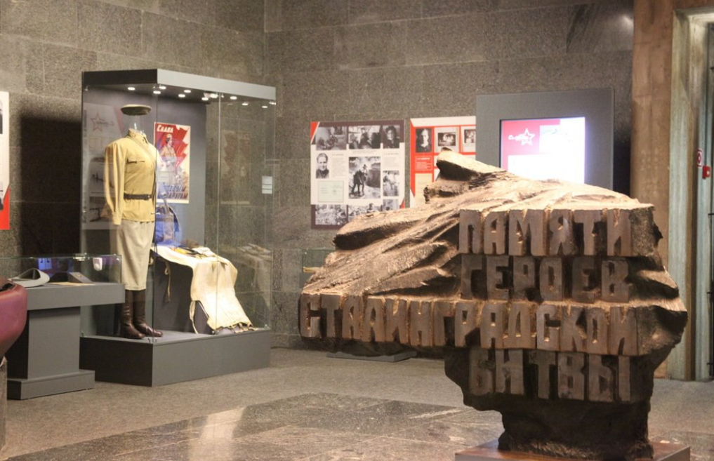 Волгоградцев приглашают на выставку «Солдаты милосердия»