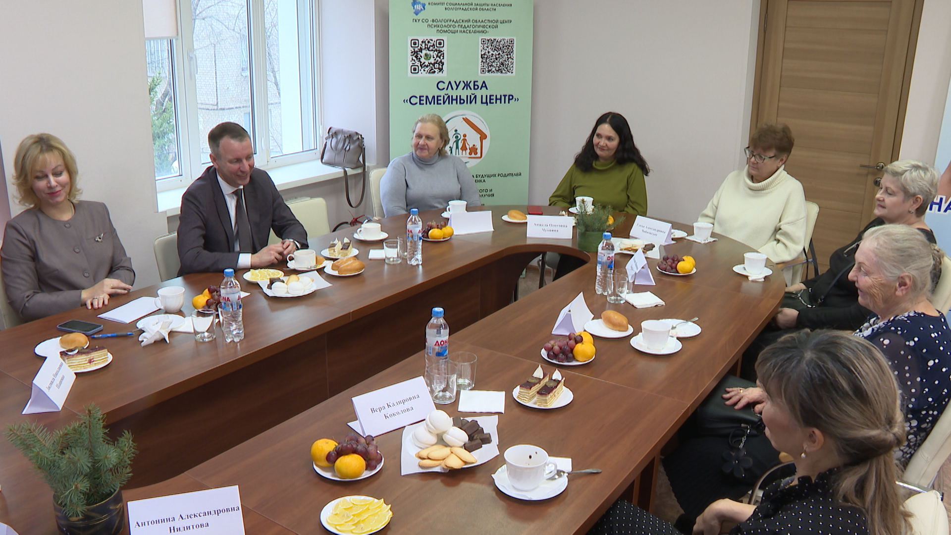 В преддверии Дня матери в Волгограде поздравили мам защитников Отечества