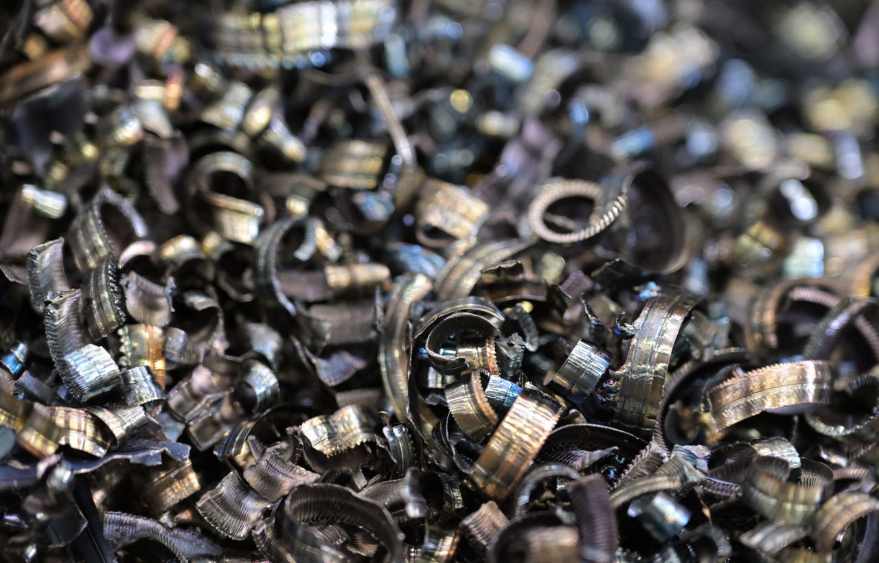 Волгоградцам запретили вывоз отходов и лома драгоценных металлов еще на полгода