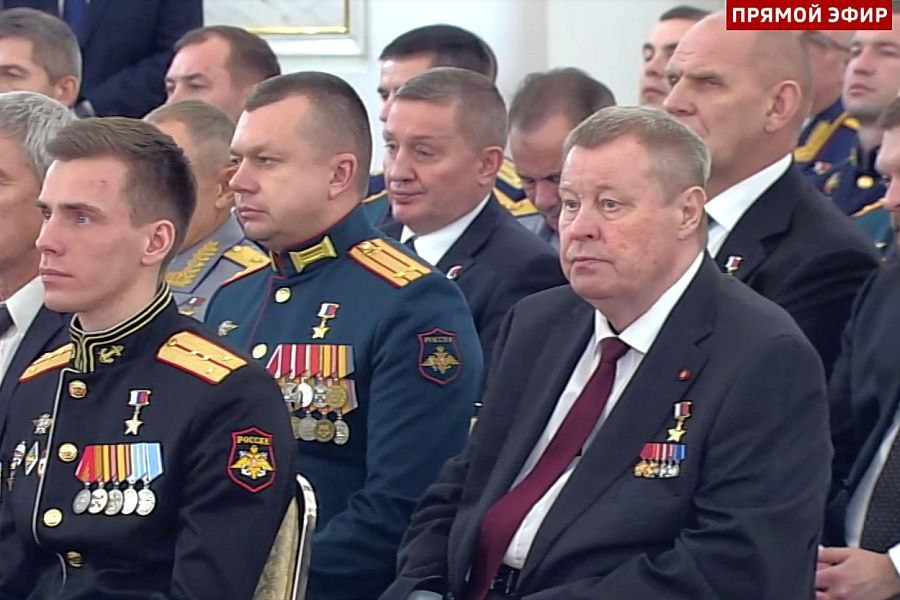 Губернатор Андрей Бочаров принял участие в церемонии вручения госнаград в Кремле