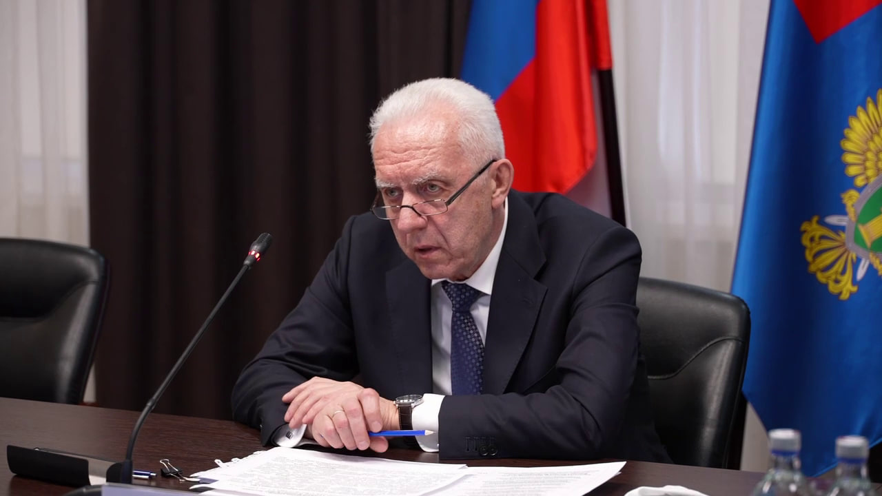 В Волгограде на личном приеме к генпрокурору РФ первым обратился участник СВО