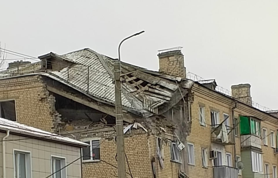 Под Волгоградом подъезд дома, где произошел взрыв газа, отключили от коммунальных ресурсов