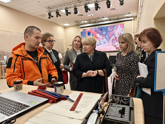 Вопросы оказания соцуслуг пожилым и инвалидам обсудили в Волгограде