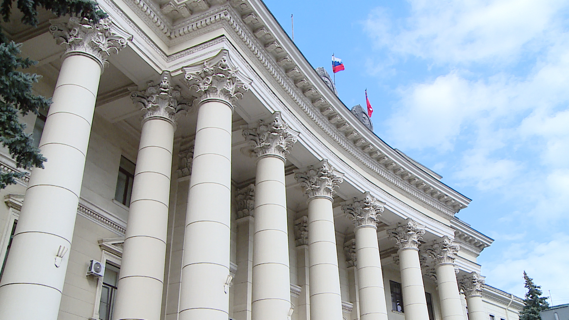 Владимир Шкарупелов стал главой волгоградского облпромторга и ТЭК