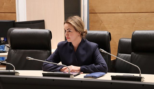 Депутаты облдумы поддержали кандидатуру нового главы облкомспорта