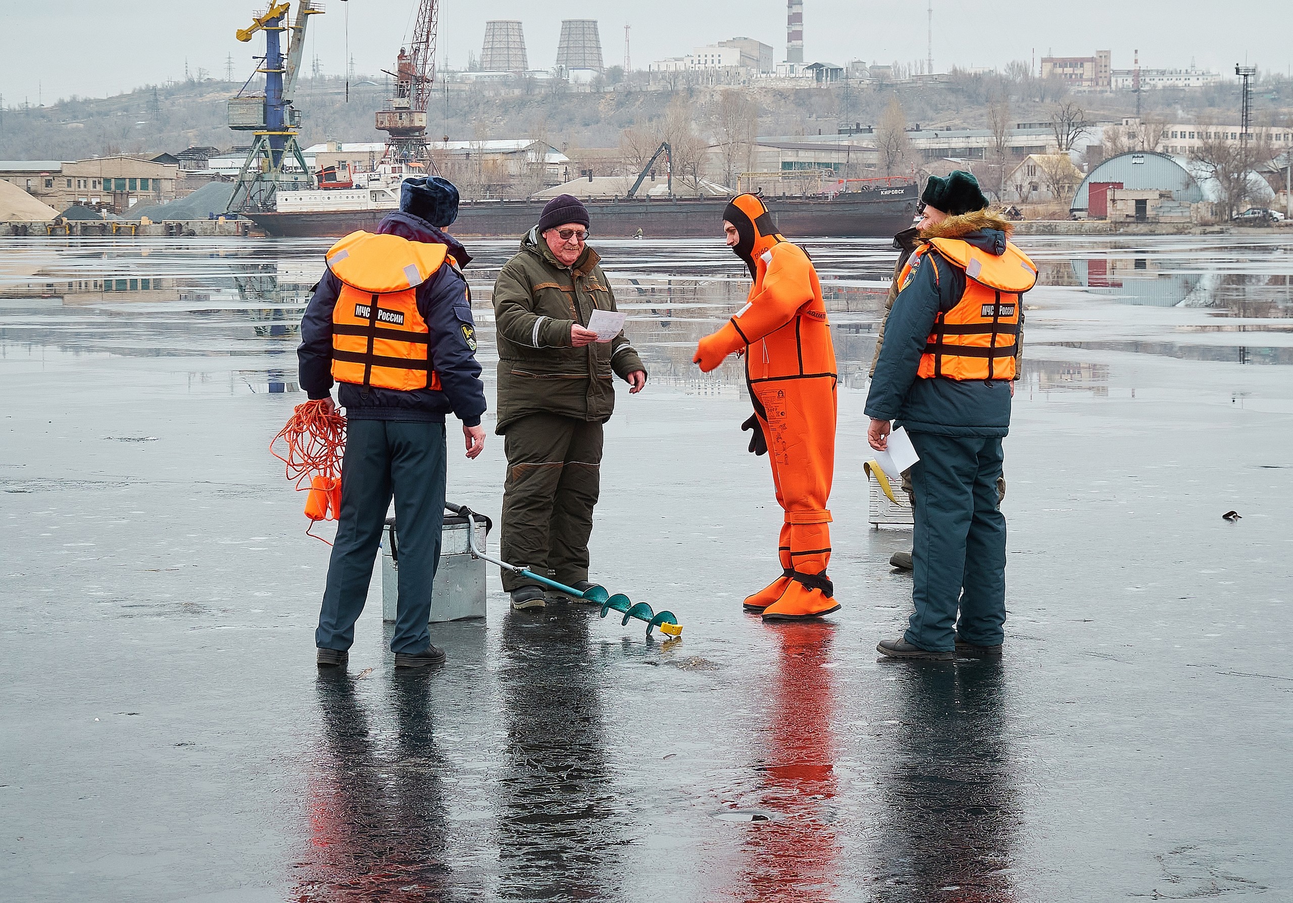 В Волгоградской области усилили дежурства на водоемах