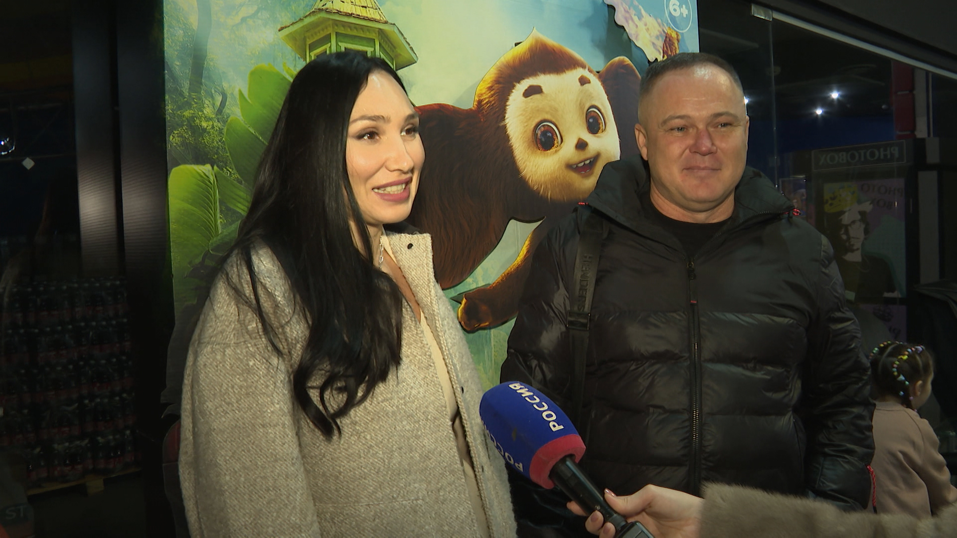 «Добрый, теплый и семейный»: волгоградцы оценили новый фильм «Чебурашка 2»