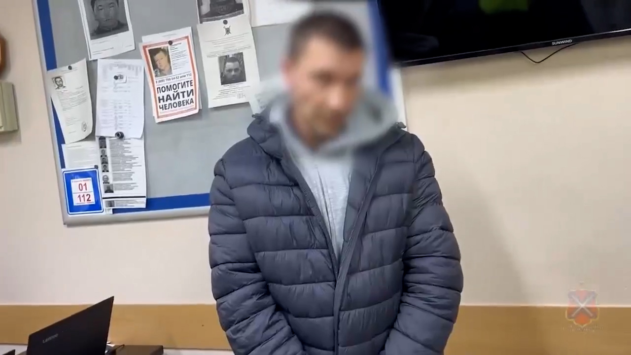 Мужчину со свертками наркотиков поймали на посту ДПС под Волгоградом