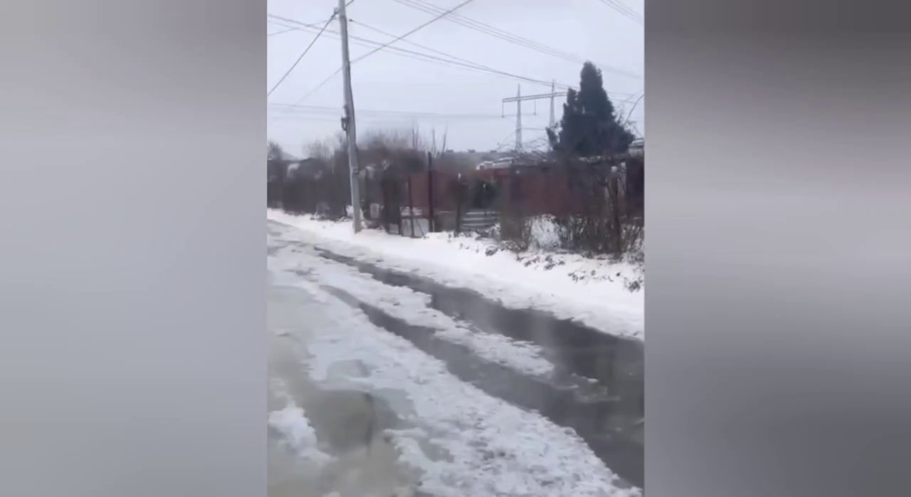 Место порыва трубопровода на севере Волгограда локализовано