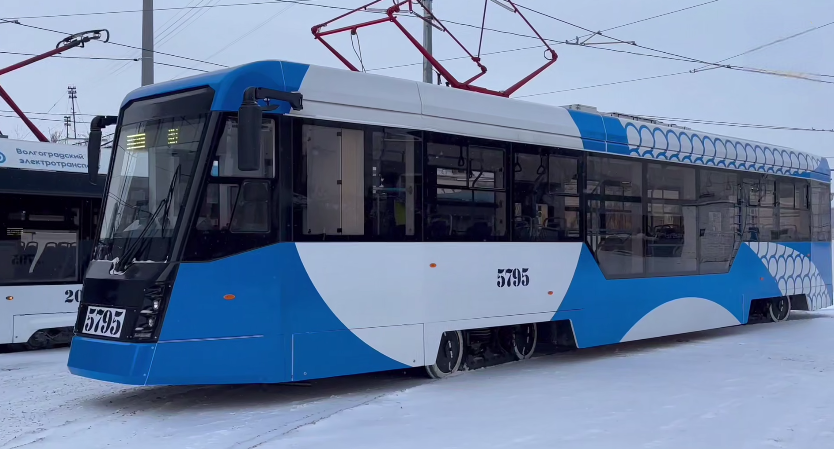 Обновленный трамвай №10 вышел на дороги Волгограда
