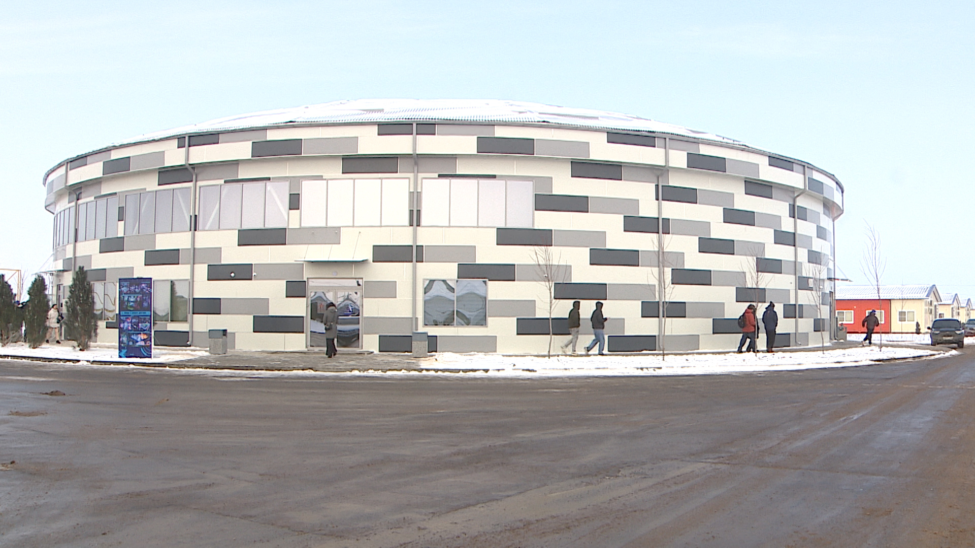 Андрей Бочаров оценил новый центр «Форум» в лагере «Авангард»