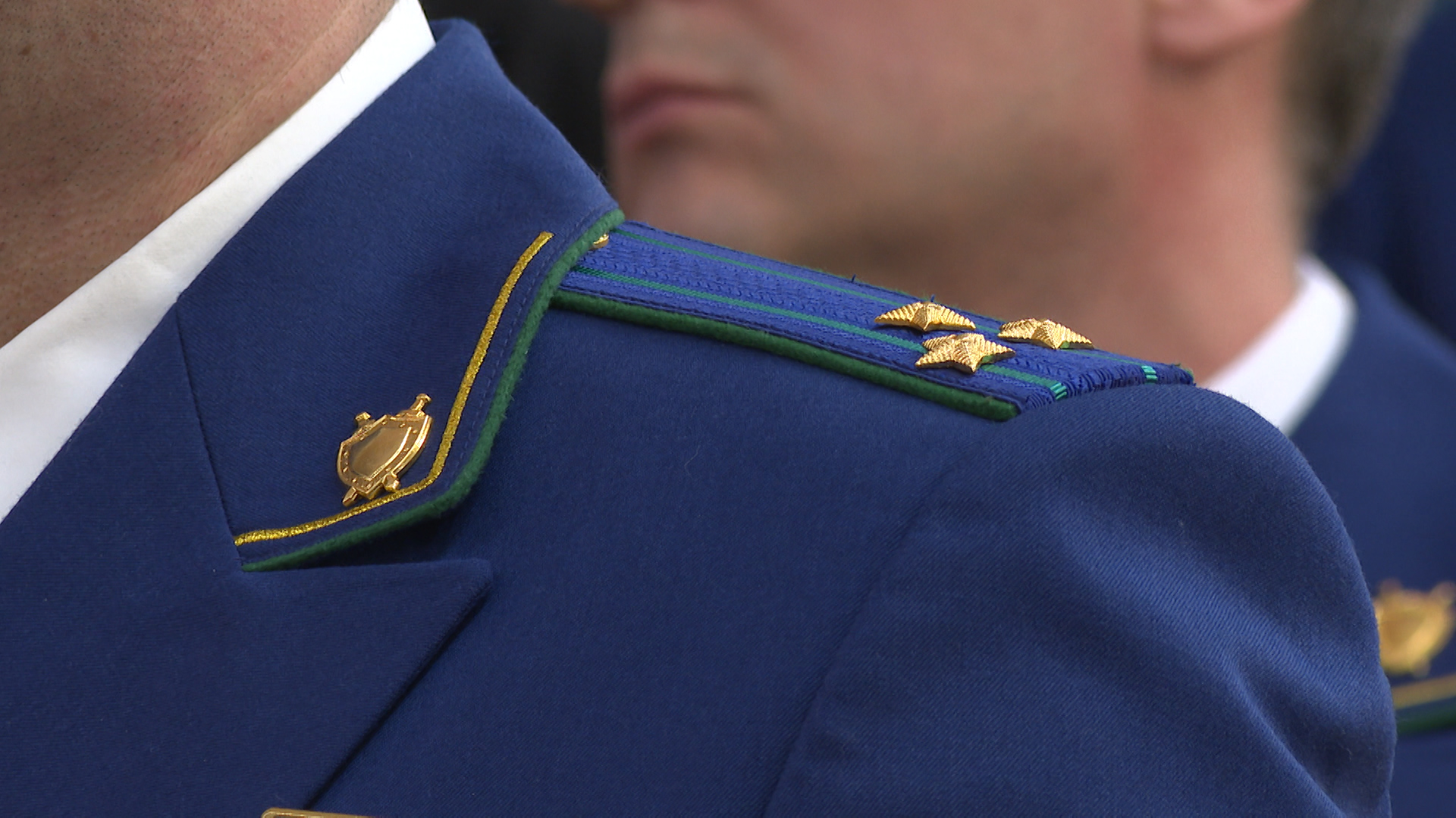 Прокуратура Волгограда запрашивает срок для пятерых аферистов из Москвы