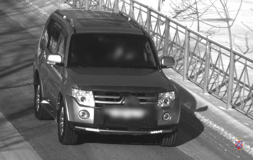 Водителя с подложными номерами поймали в Волжском