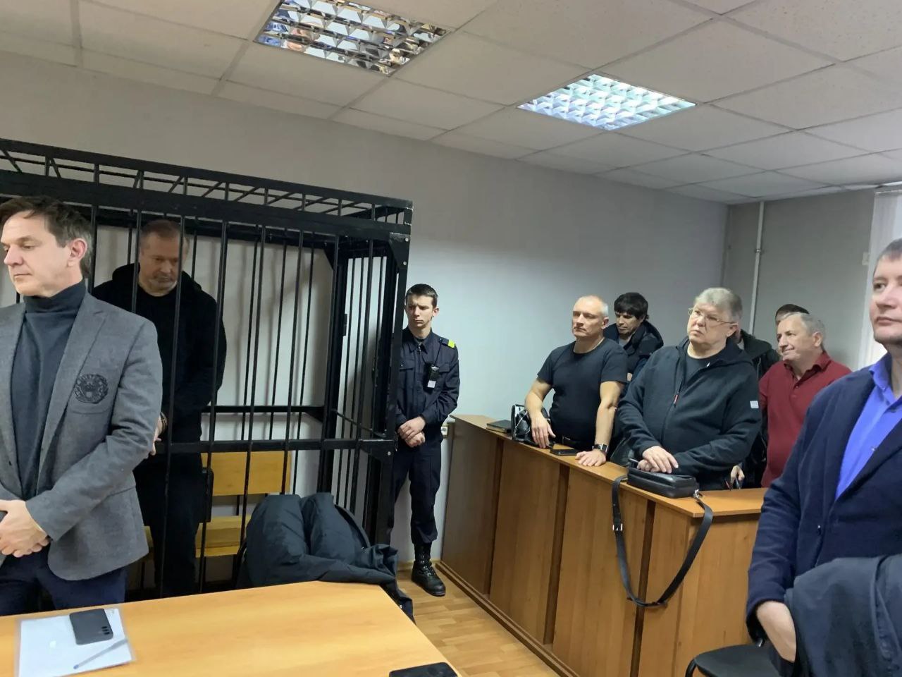 Приговор вступил в силу: экс-депутатов гордумы Волгограда отправили в колонию за мошенничество