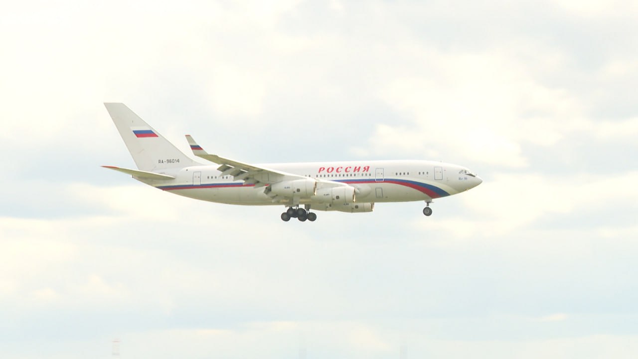 Аэропорт Волгограда закрыли для приема и выпуска самолетов в ночь на 11 февраля