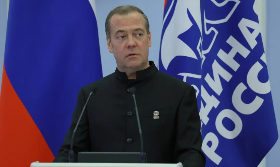 Работу над новой программой «Единой России» инициировал Дмитрий Медведев