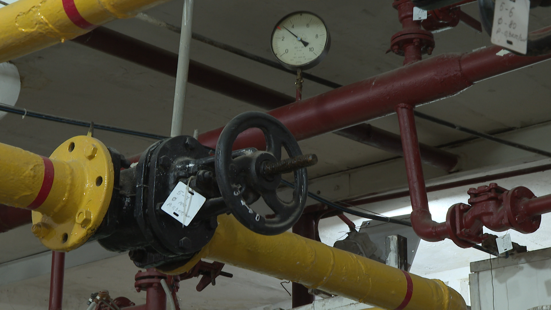 Подачу тепла восстановили в Красноармейском районе Волгограда после аварии