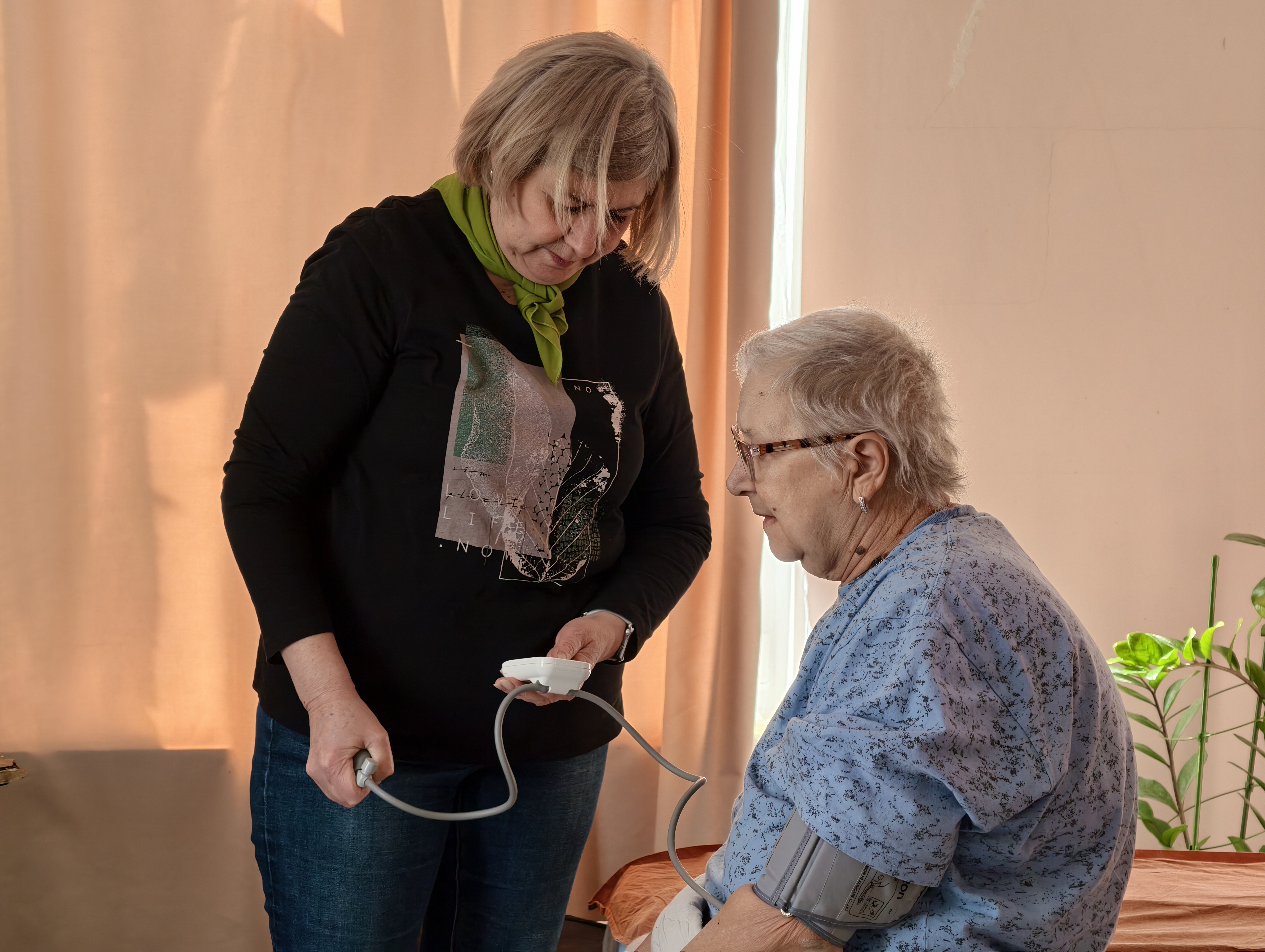 В Волгоградской области вдвое увеличилась потребность в сиделках