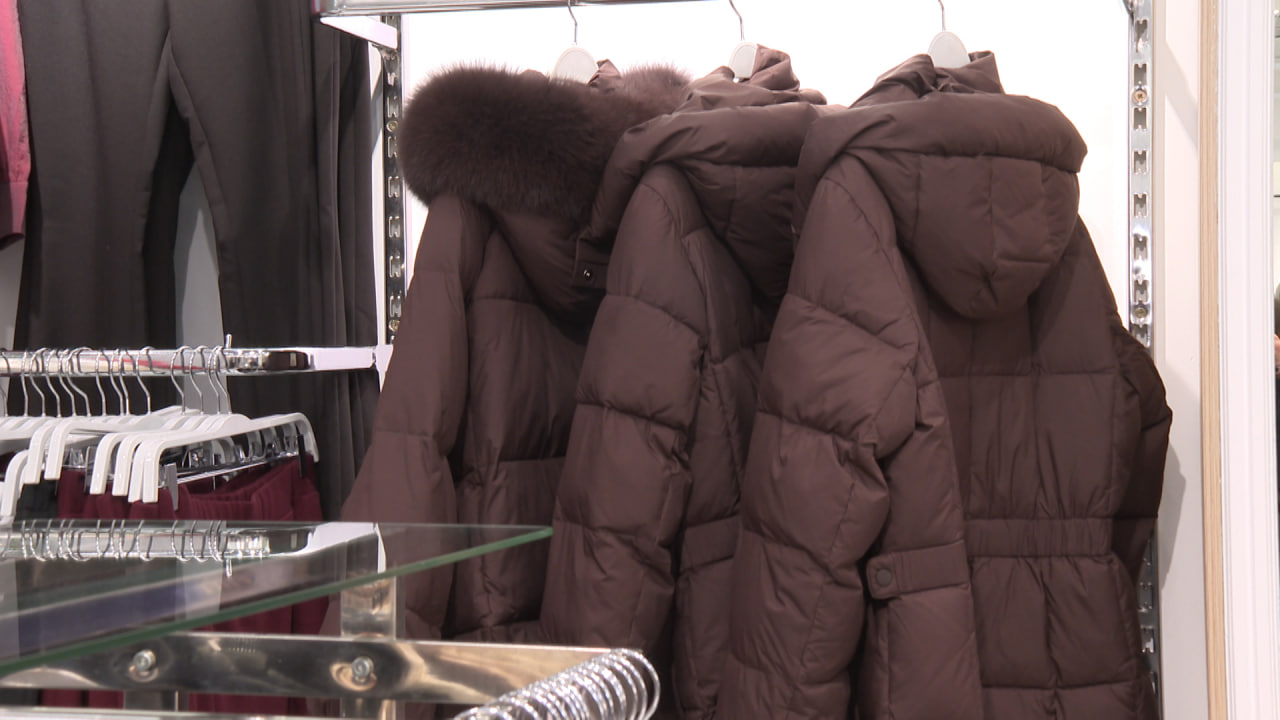 859 магазинов одежды осталось в Волгограде к 2026 году