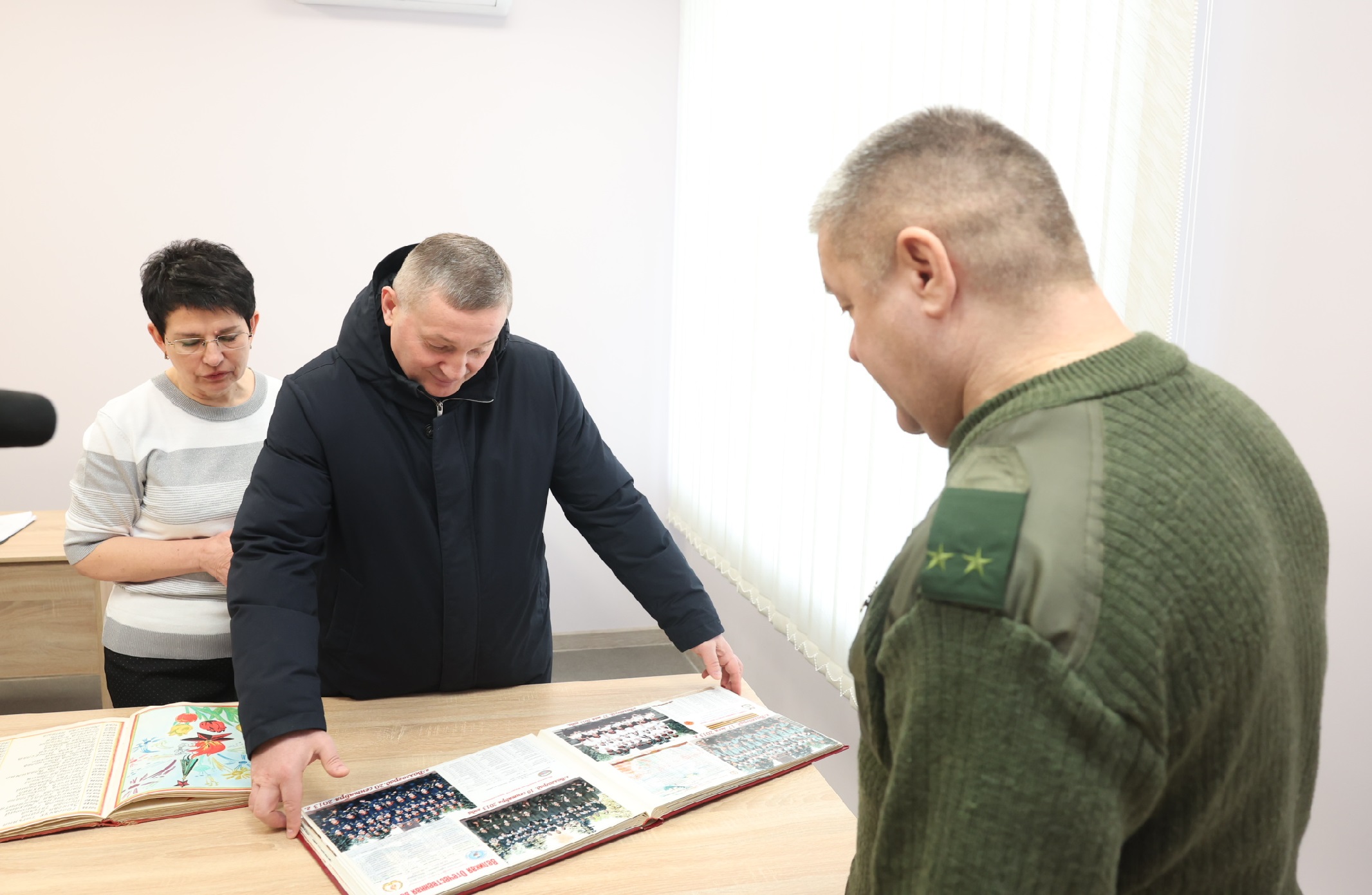 Андрей Бочаров осмотрел новое помещение Поста №1 после капремонта