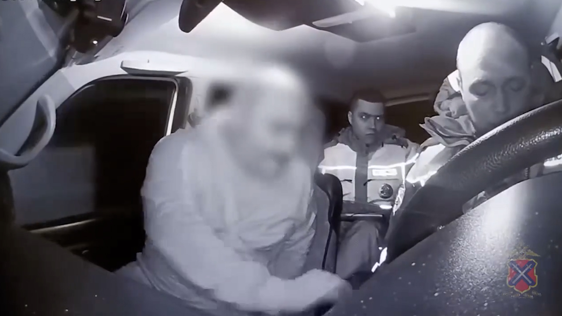 Дальнобойщик из Армении понесет наказание за попытку дать взятку под Волгоградом