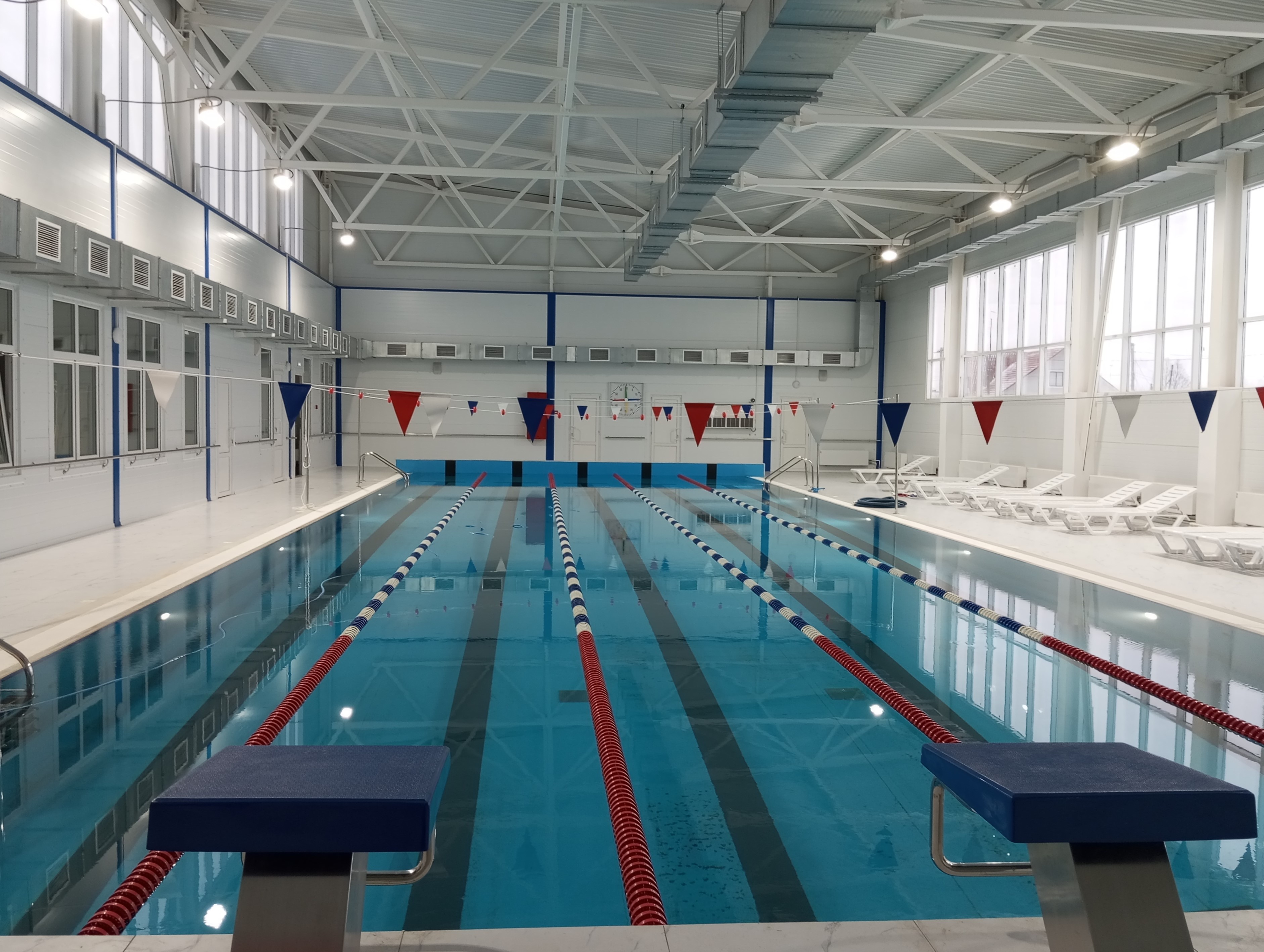 Новый бассейн возвели в Елани Волгоградской области