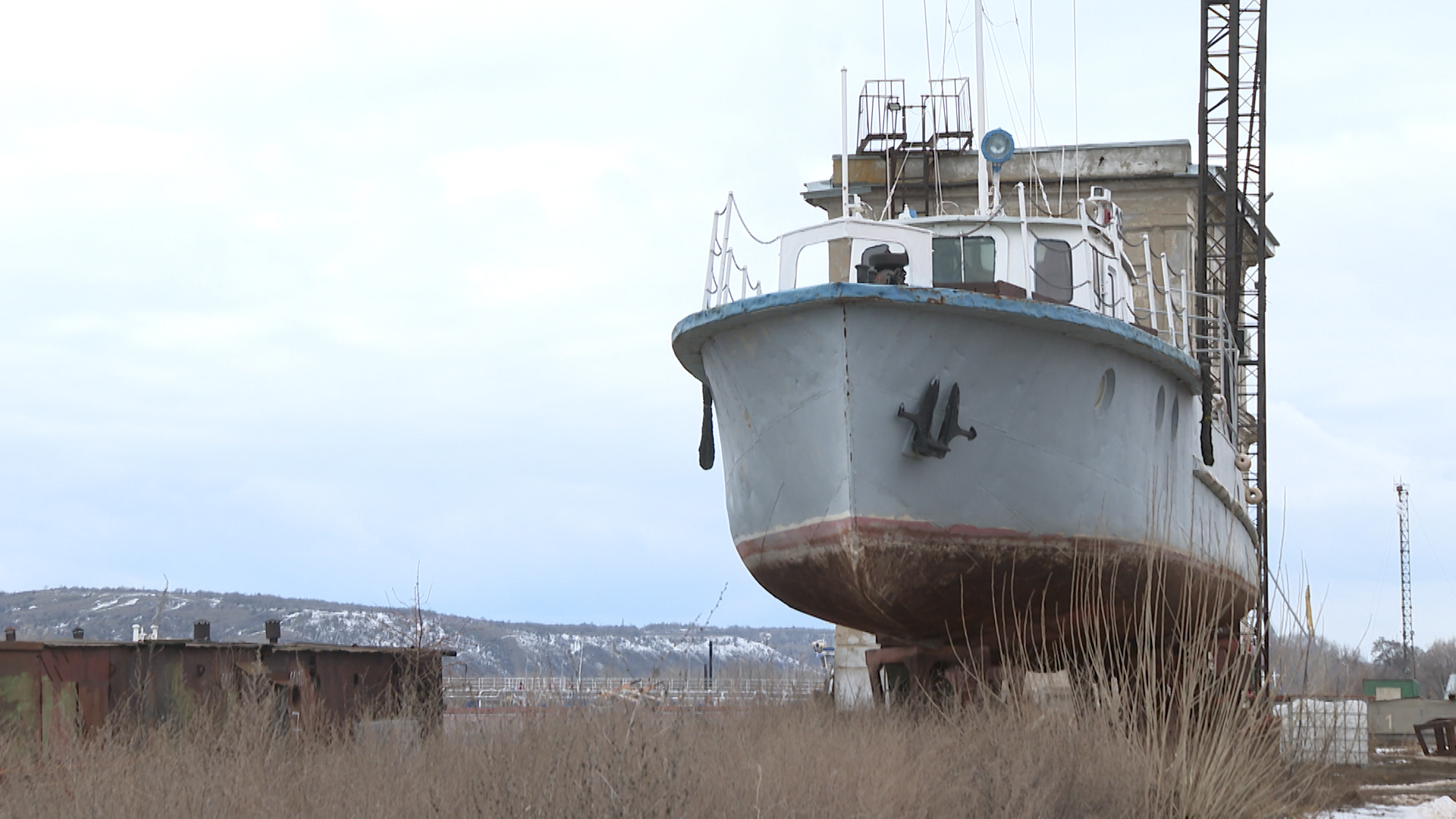 В Калаче-на-Дону показали, как ремонтируют пароходы