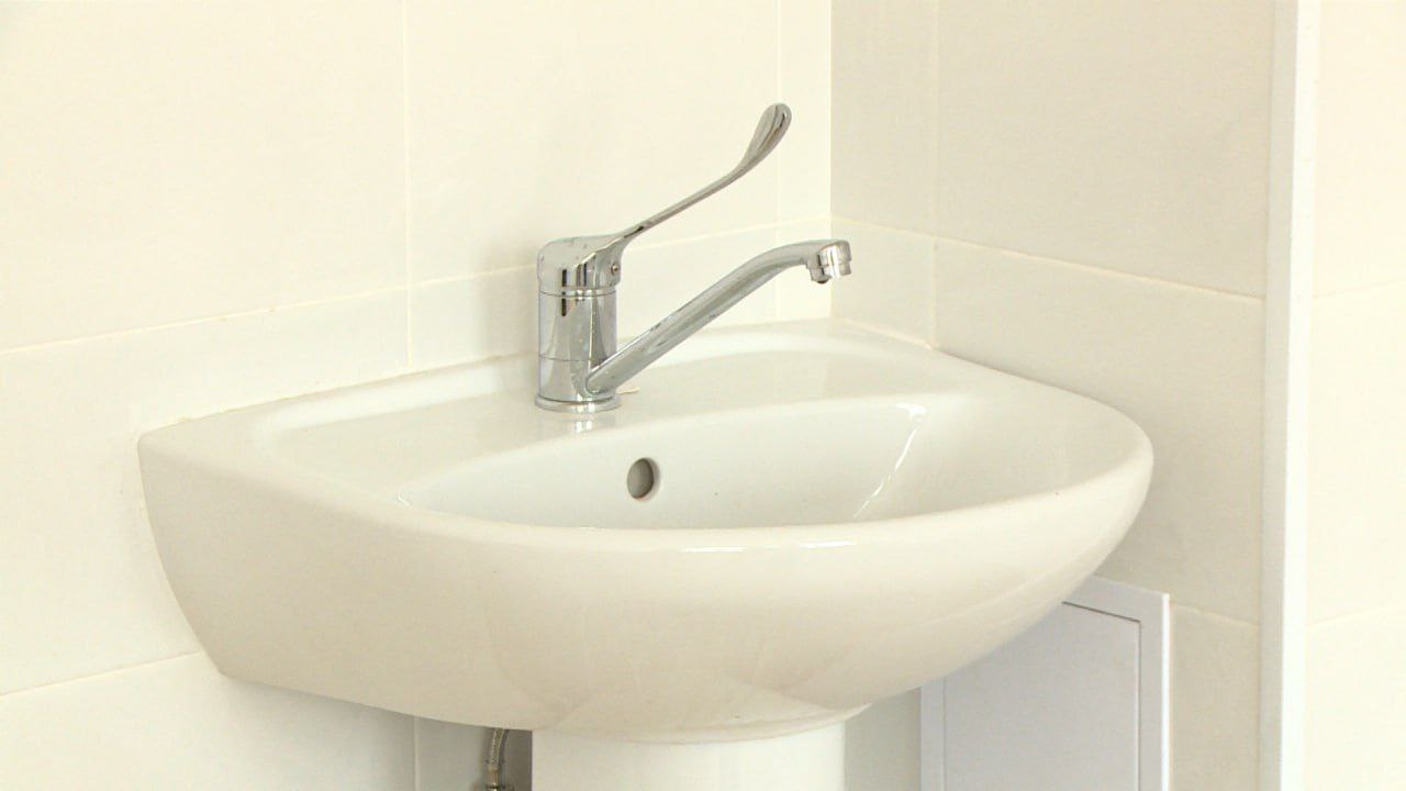 Холодную воду отключат в 5 районах Волгограда с 16 по 20 марта