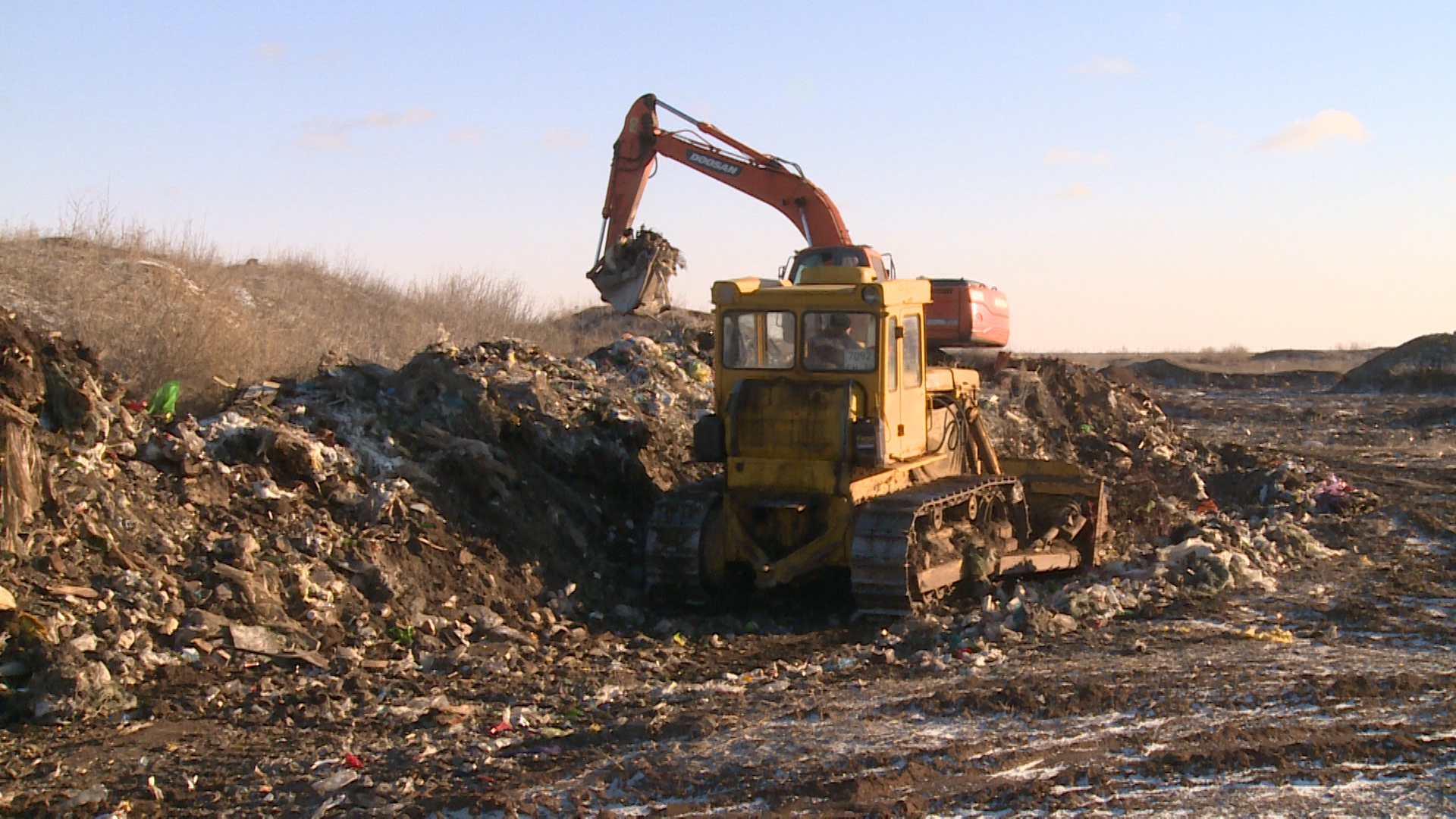 За год Волгоградскую область очистили еще от 17 поселковых свалок
