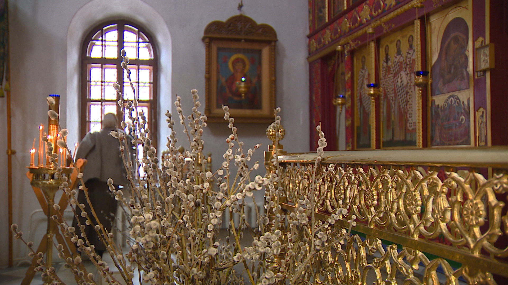 Волгоградцы отмечают Вербное воскресенье 5 апреля