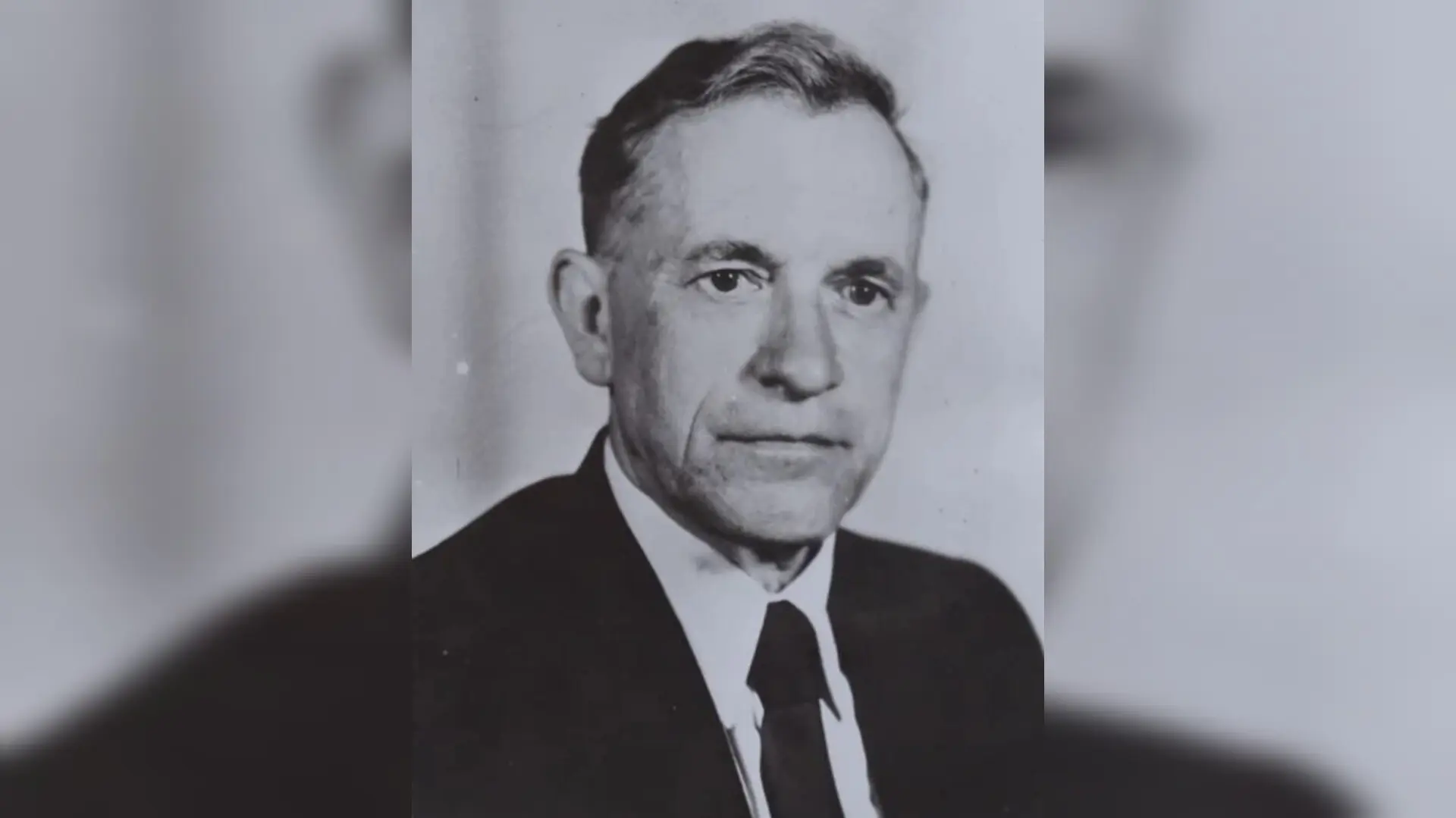 Редчайшие артефакты представят на выставке в честь Владислава Мамонтова