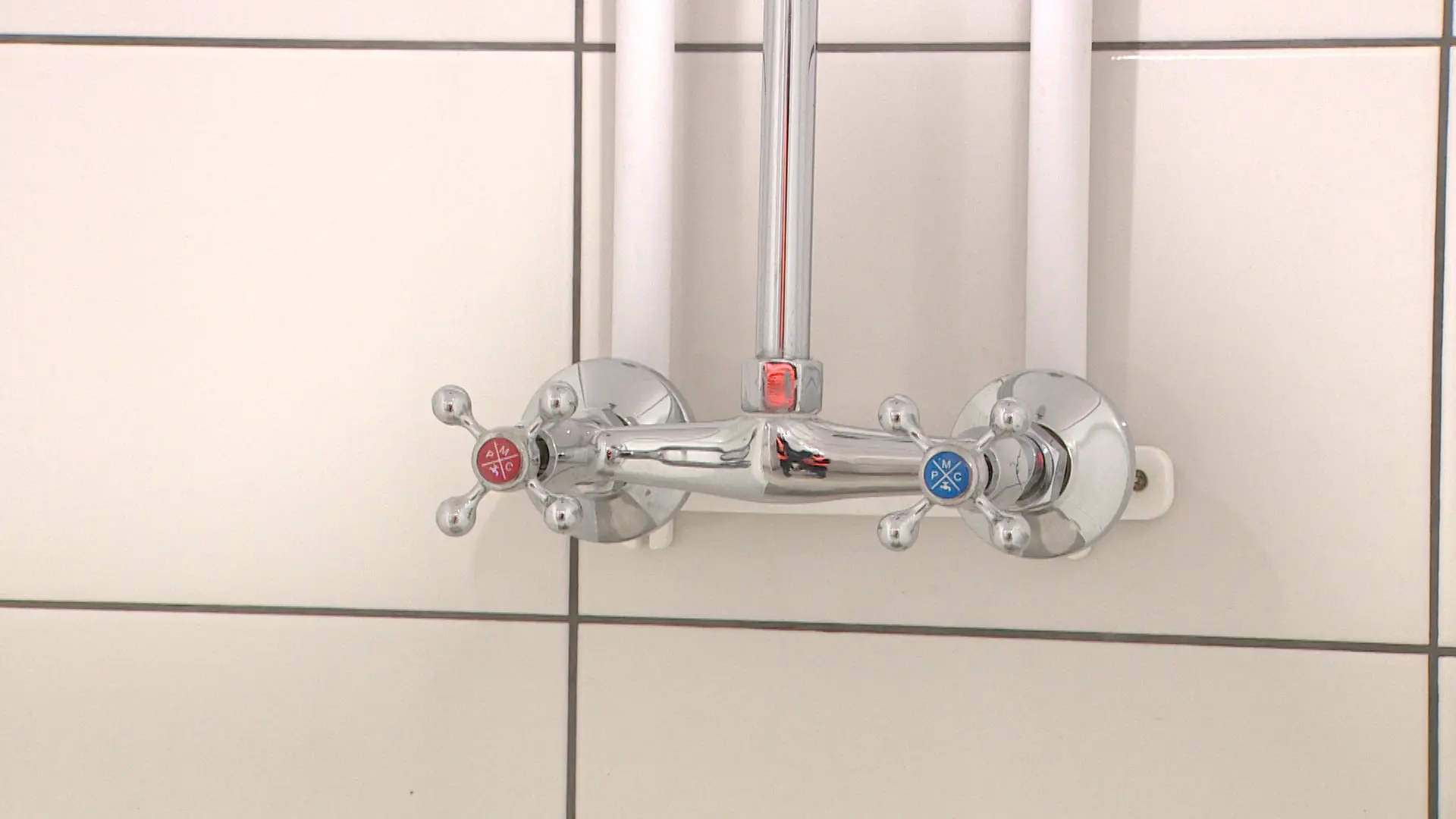 Жители Тракторозаводского района Волгограда останутся без горячей воды на 9 дней