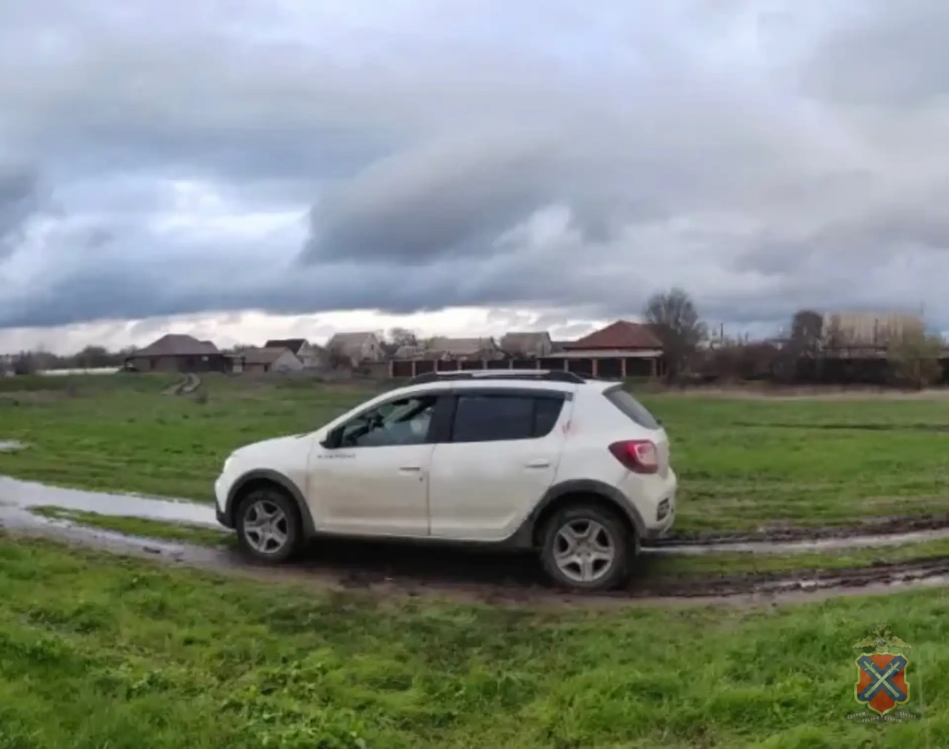 Под Волгоградом мужчина угнал иномарку на глазах у владельца