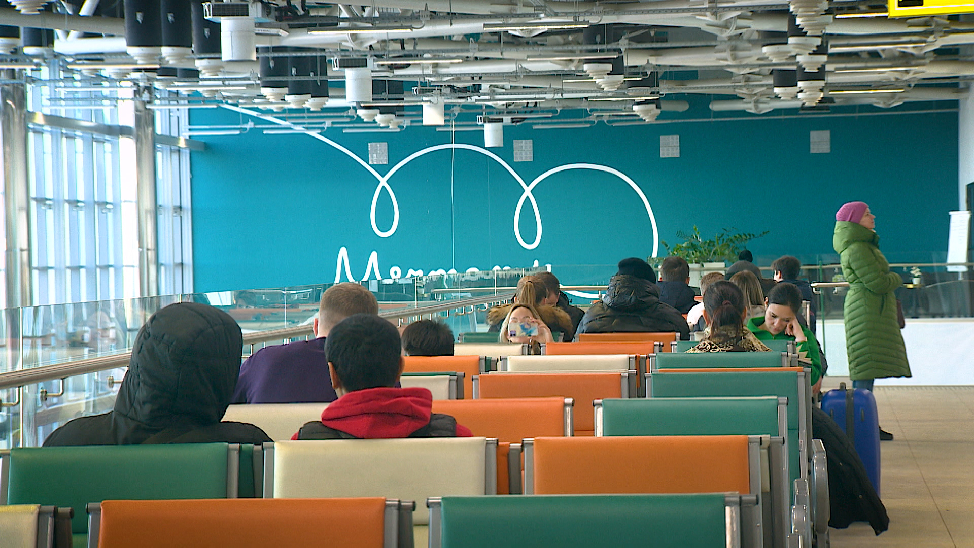 В аэропорту Волгограда задерживаются 10 рейсов