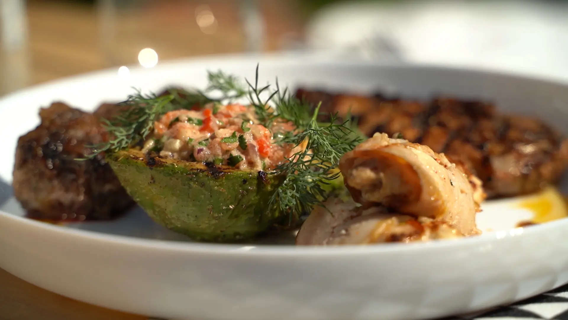 Первомай отметят в Волжском фестивалями музыки и шашлыка