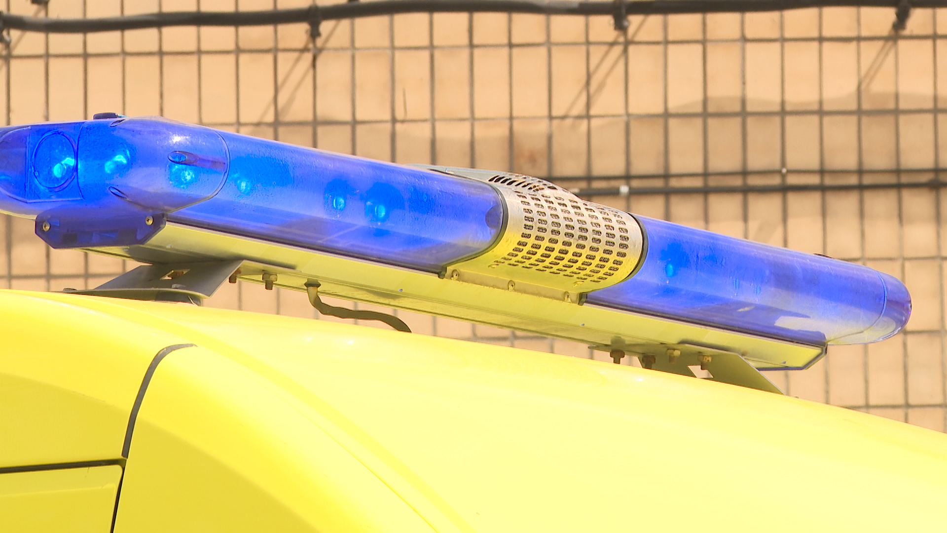 Водителя увезли в больницу после тройного ДТП в Волгоградской области