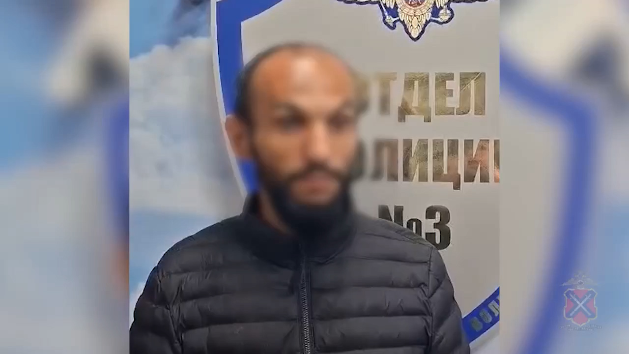 В Волгограде поймали курьера из ДНР, работавшего на телефонных мошенников