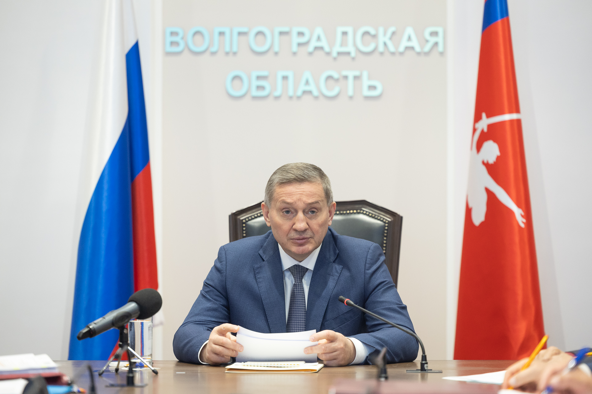 Волгоградский губернатор провел совещание по водохозяйственной обстановке в регионе